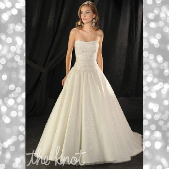 NWT Bonny Bridal Wedding Tulle Ball Gown 939 - Picture 1 of 1